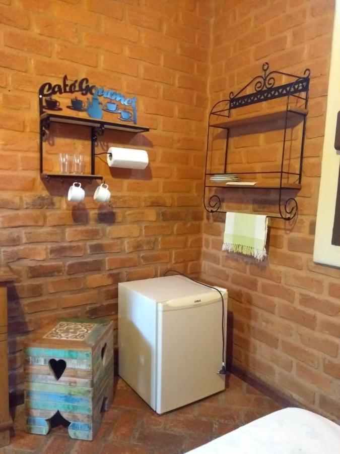 Suites Canela De Ema - Ibitipoca Conceição da Ibitipoca Buitenkant foto