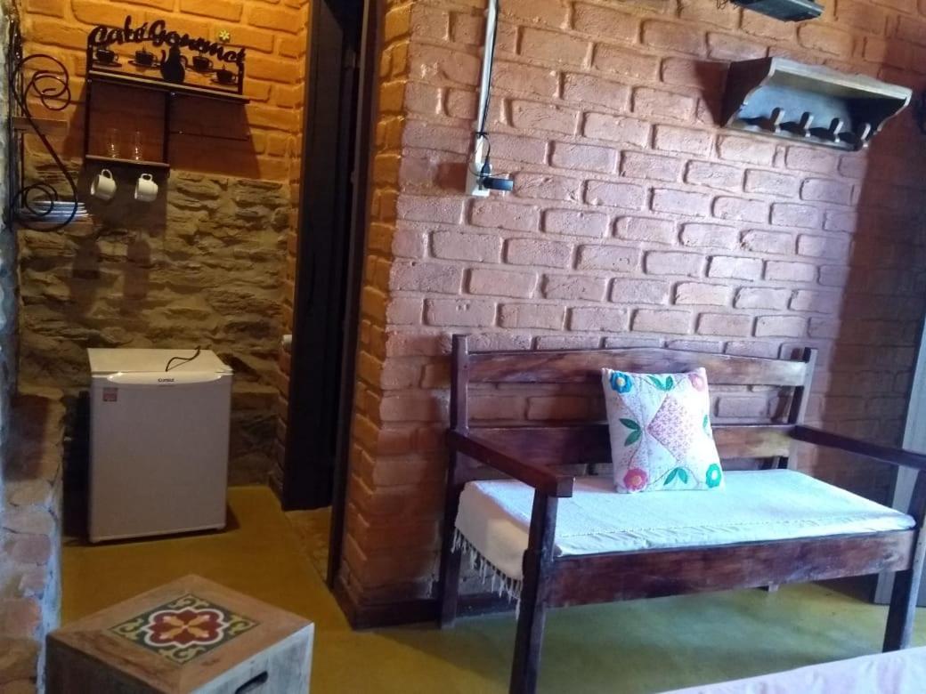 Suites Canela De Ema - Ibitipoca Conceição da Ibitipoca Buitenkant foto