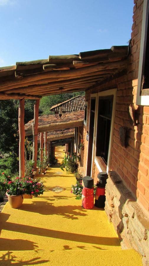 Suites Canela De Ema - Ibitipoca Conceição da Ibitipoca Buitenkant foto
