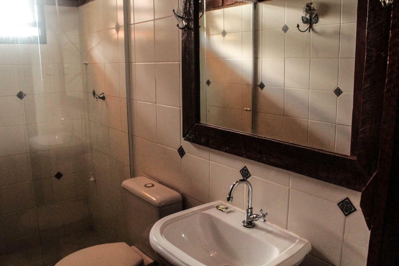 Suites Canela De Ema - Ibitipoca Conceição da Ibitipoca Buitenkant foto